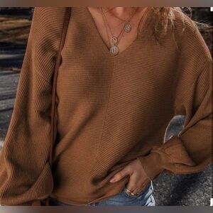 *NWOT- DREAMER’S BY DEBUT, “Oversized V-Neck Sweater” SZ- M/L, “Carmel Brown